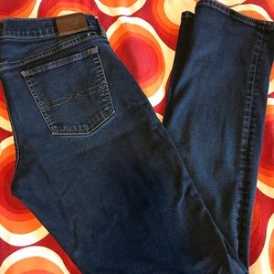 LUCKY BRAND {10/30 R} STRAIGHT LEG JEANS